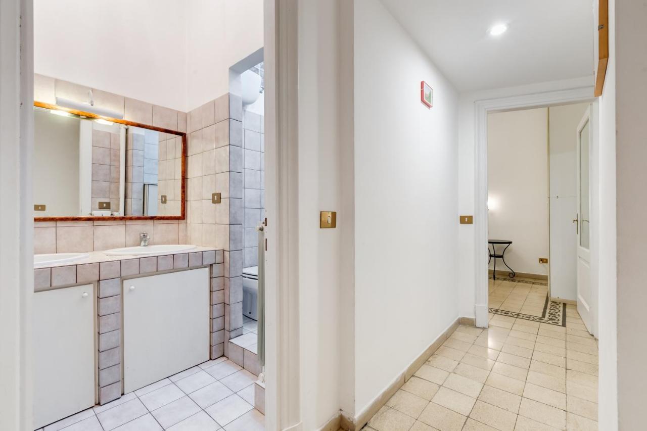 Appartamento Con 3 Camere Da Letto E 2 Bagni Vicino Al Vaticano Rome Extérieur photo